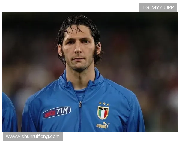 马特拉齐：从足球场上的传奇到全球体育偶像的华丽转身